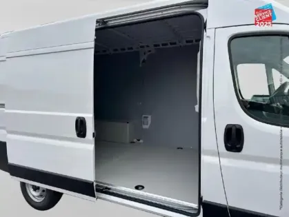 Photo 10 Peugeot Boxer  Fg L2H2 3.3 140ch S&S