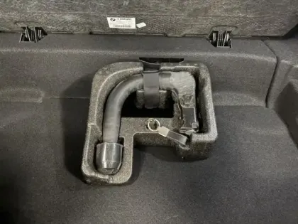 Photo 17 BMW Serie 1 Gén. III (F40) Ph1 Edition Sport 5