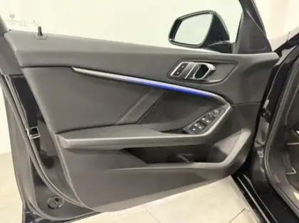 Photo 16 BMW Serie 1 Gén. III (F40) Ph1 Edition Sport 5