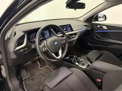 Photo 5 BMW Serie 1 Série 1 118iA 136ch Edition Sport DKG7