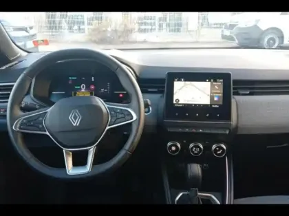 Photo 8 Renault Clio  1.6 E-Tech 145ch full hybrid Techno - 24