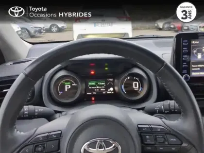 Photo 12 Toyota Yaris  116h Design 5p MY22