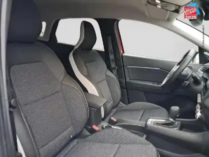 Photo 4 Renault Captur  1.6 E-Tech hybride 145ch Techno