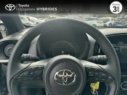 Photo 12 Toyota Aygo  X 1.0 VVT-i 72ch Design S-CVT MY23