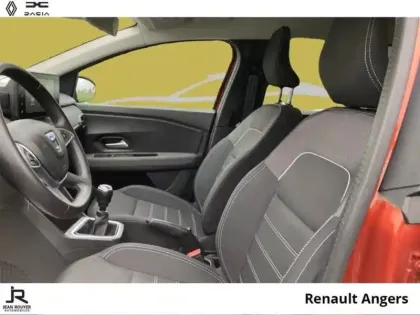 Photo 2 Dacia Jogger  1.0 TCe 110ch Confort 5 places