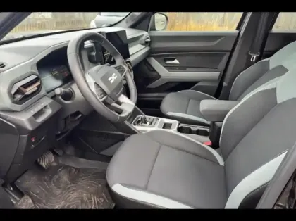 Photo 9 Dacia Duster  1.6 hybrid 140ch Extreme