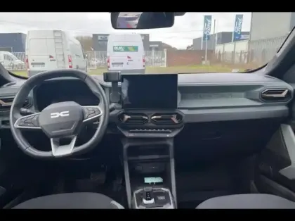 Photo 8 Dacia Duster  1.6 hybrid 140ch Extreme