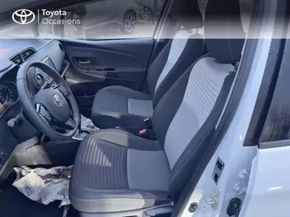 Photo 10 Toyota Yaris  100h Dynamic 5p MY19