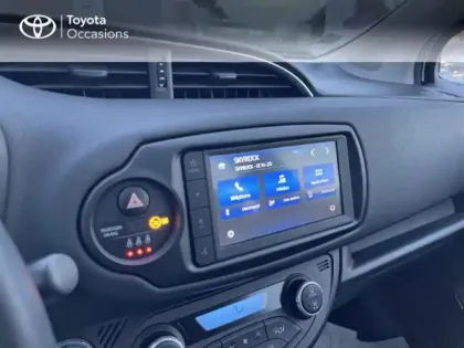 Photo 14 Toyota Yaris  100h Dynamic 5p MY19