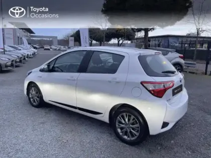 Photo 1 Toyota Yaris  100h Dynamic 5p MY19