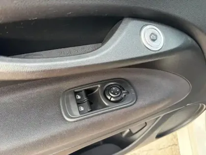 Photo 14 Fiat 500  e 95ch Action Plus