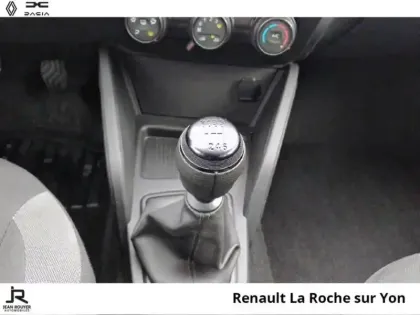 Photo 5 Dacia Duster  1.0 TCe 90ch Essentiel 4x2 - E6U