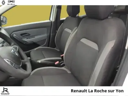 Photo 2 Dacia Duster  1.0 TCe 90ch Essentiel 4x2 - E6U