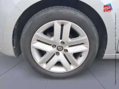 Photo 24 Renault Clio Gén. V (BJA) Ph1 Business 5