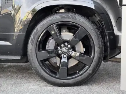 Photo 8 Land rover Defender  90 3.0 D250 Hard Top X-Dynamic SE