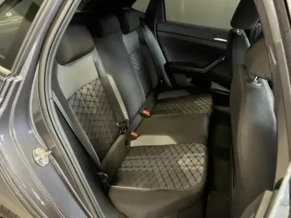 Photo 10 Volkswagen Polo  1.0 TSI 95ch R-Line