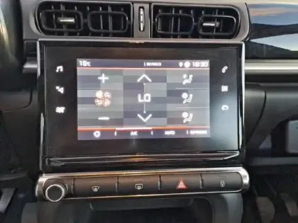 Photo 11 Citroën C3  1.5 BlueHDi 100ch S&S FEEL