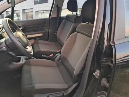 Photo 8 Citroën C3  1.5 BlueHDi 100ch S&S FEEL