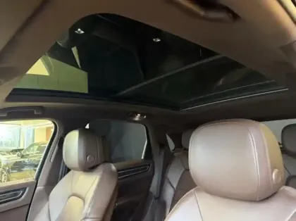 Photo 4 Porsche Cayenne  3.0 V6 462ch E-Hybrid