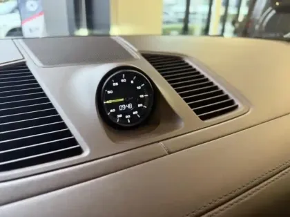 Photo 11 Porsche Cayenne  3.0 V6 462ch E-Hybrid