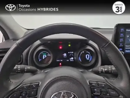 Photo 12 Toyota Yaris  116h Design 5p MY22