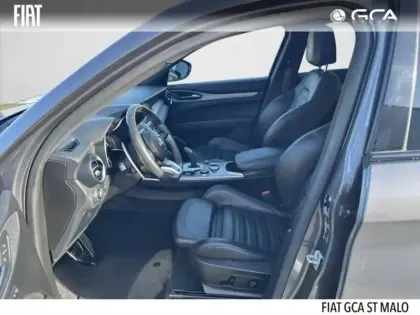 Photo 12 Alfa Romeo Stelvio  2.2 Diesel 210ch Veloce Q4 AT8 MY22