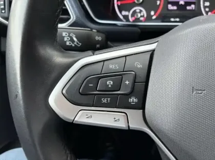 Photo 10 Volkswagen T-cross  1.0 TSI 115ch United