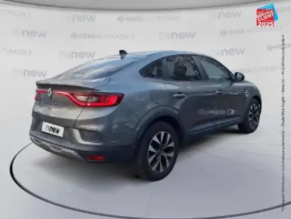 Photo 20 Renault Arkana  1.3 TCe mild hybrid 140ch Evolution EDC -22 GPS