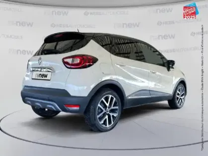 Photo 20 Renault Captur  1.3 TCe 150ch FAP Red Edition EDC GPS Camera