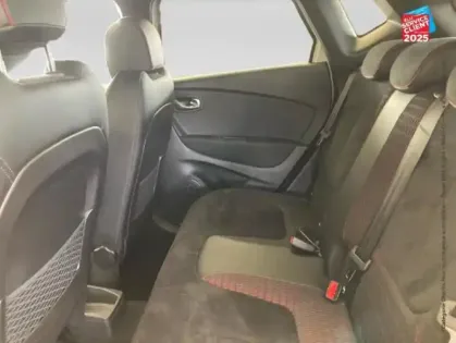 Photo 25 Renault Captur  1.3 TCe 150ch FAP Red Edition EDC GPS Camera