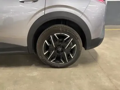 Photo 25 Peugeot 3008  1.2 Hybrid 136ch GT e-DCS6