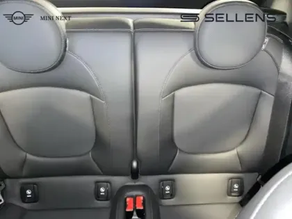 Photo 12 Mini Mini cabrio Cabrio Cooper 136ch Edition Camden BVA7