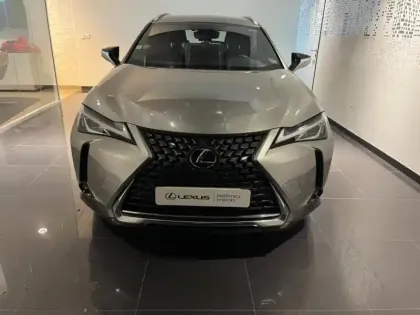 Photo 2 Lexus UX  250h 2WD Pack Confort Business MY20