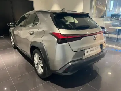 Photo 4 Lexus UX  250h 2WD Pack Confort Business MY20