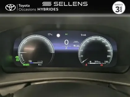 Photo 13 Toyota C-HR  2.0 Hybride Rechargeable 225ch Design MY25