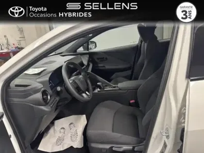 Photo 10 Toyota C-HR  2.0 Hybride Rechargeable 225ch Design MY25