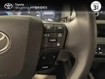 Photo 12 Toyota C-HR  1.8 Hybride 140ch Dynamic NG23