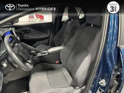 Photo 14 Toyota C-HR  1.8 Hybride 140ch Dynamic NG23