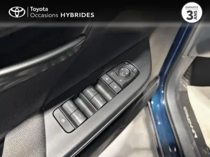 Photo 13 Toyota C-HR  1.8 Hybride 140ch Dynamic NG23