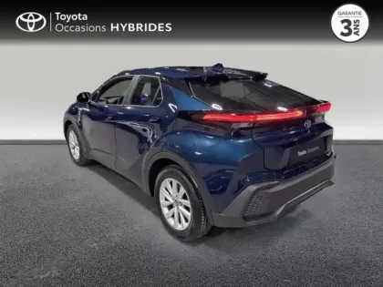 Photo 1 Toyota C-HR  1.8 Hybride 140ch Dynamic NG23