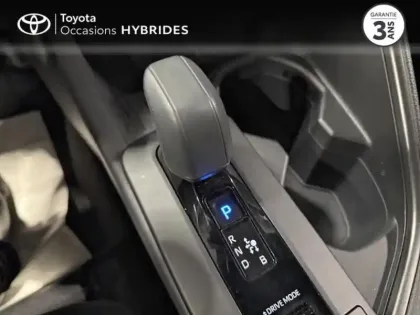 Photo 11 Toyota C-HR  1.8 Hybride 140ch Dynamic NG23