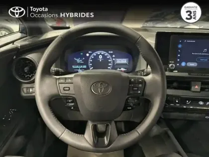 Photo 7 Toyota C-HR  1.8 Hybride 140ch Dynamic NG23