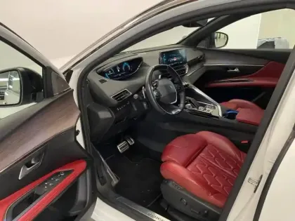 Photo 10 Peugeot 3008  HYBRID 225ch GT Pack e-EAT8