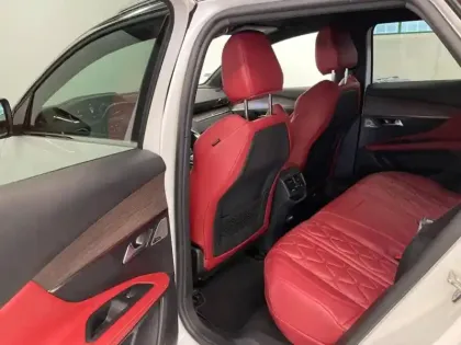 Photo 13 Peugeot 3008  HYBRID 225ch GT Pack e-EAT8