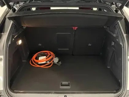 Photo 8 Peugeot 3008  HYBRID 225ch GT Pack e-EAT8