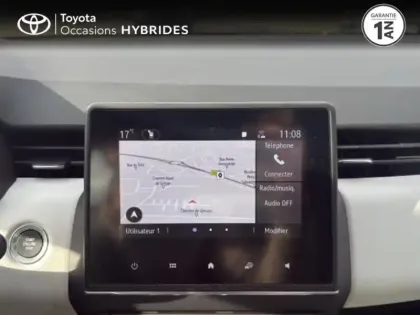 Photo 14 Renault Clio  1.6 E-Tech hybride 140ch Intens -21N