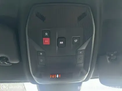 Photo 13 Peugeot 308  1.2 Hybrid 145ch GT Exclusive e-DCS6