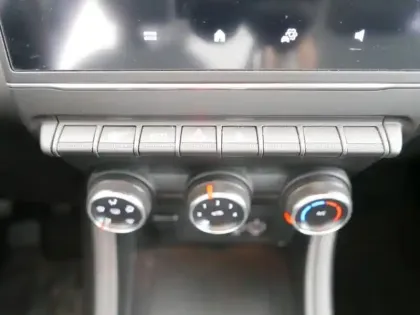 Photo 14 Renault Captur  1.0 TCe 100ch Business