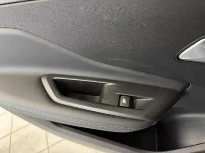 Photo 11 Peugeot 308  1.5 BlueHDi 130ch S&S Allure EAT8