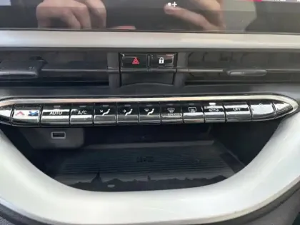 Photo 13 Fiat 500  3+1 e 118ch Icône Plus (Pack Magic Eye)